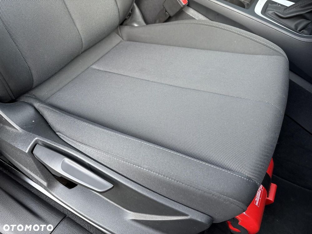 Audi Q3 35 TFSI S tronic - 28