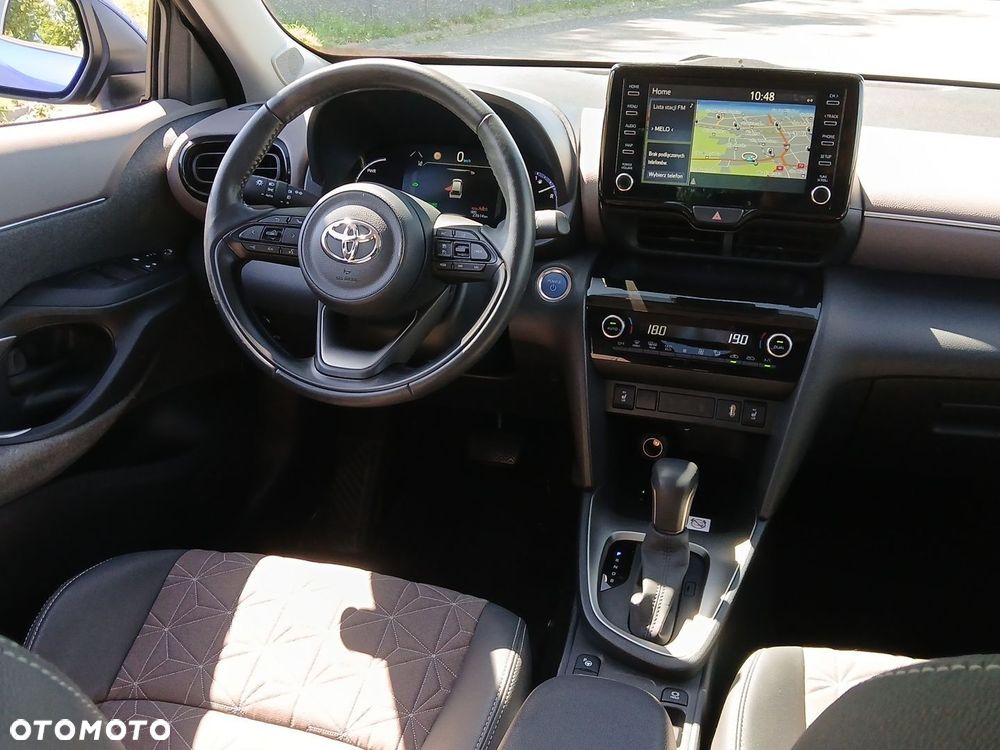 Toyota Yaris Cross - 21