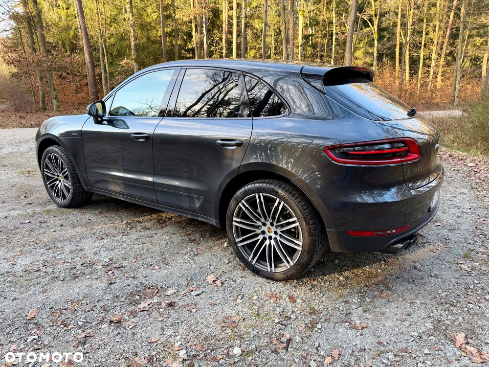 Porsche Macan - 3