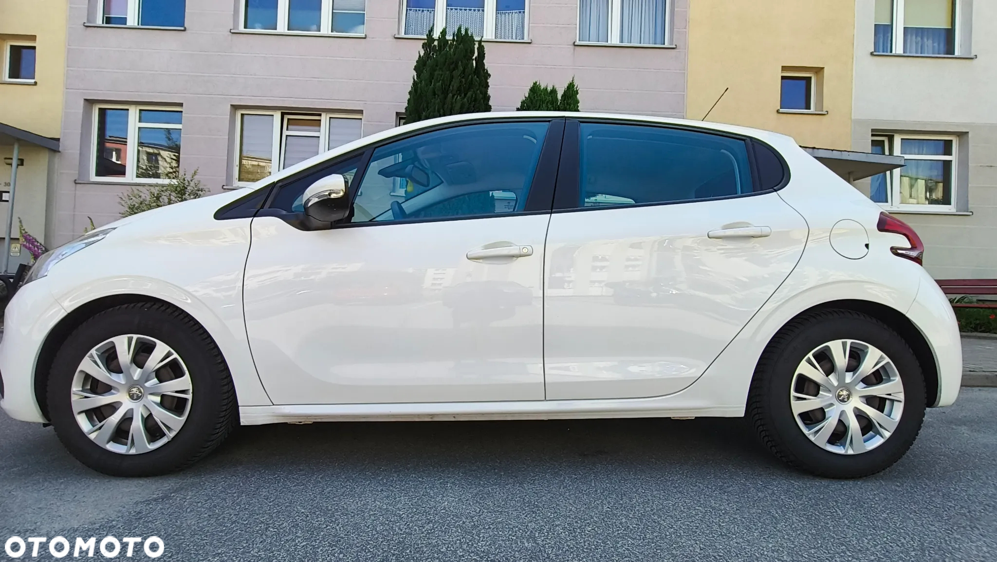 Peugeot 208 1.6 BlueHDi Active - 36