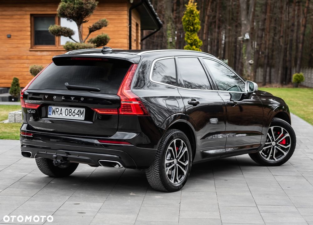 Volvo XC 60 D4 Drive-E R-Design Kinetic - 3