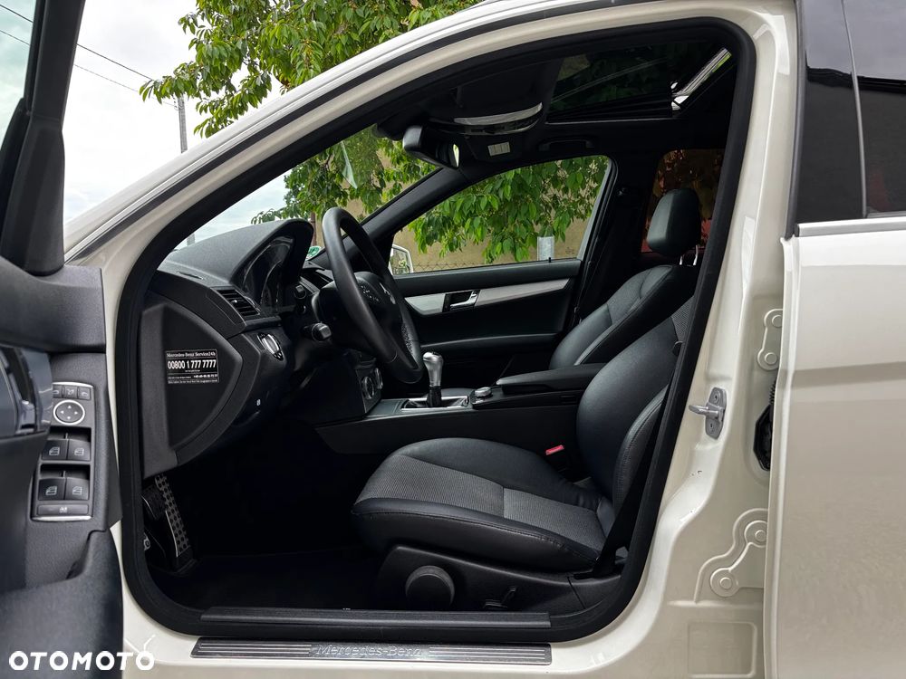 Mercedes-Benz Klasa C 200 Kompressor Avantgarde - 8