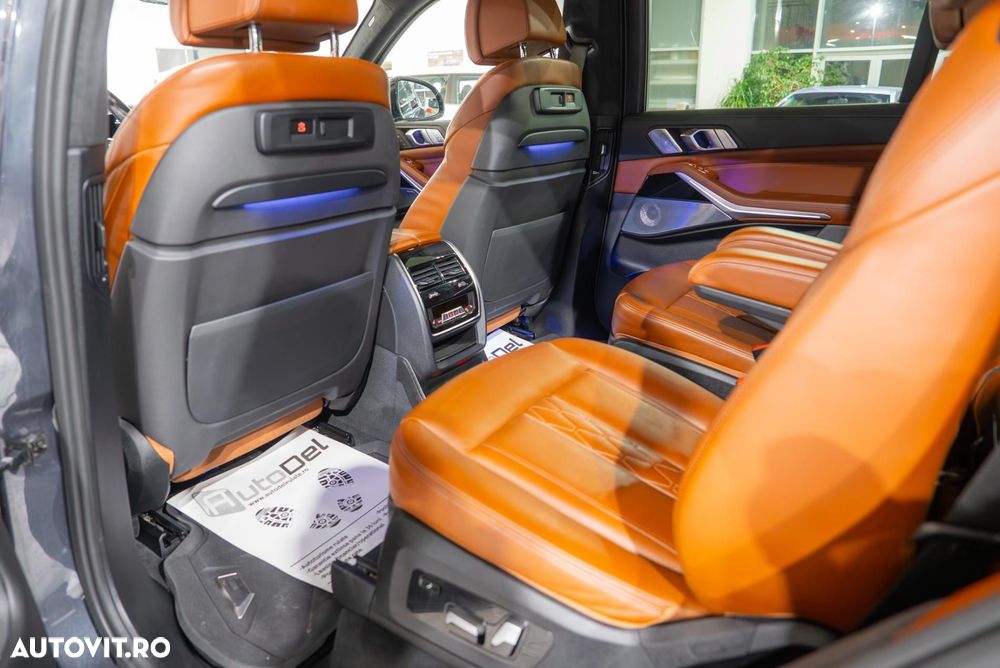 BMW X7 xDrive40i - 23