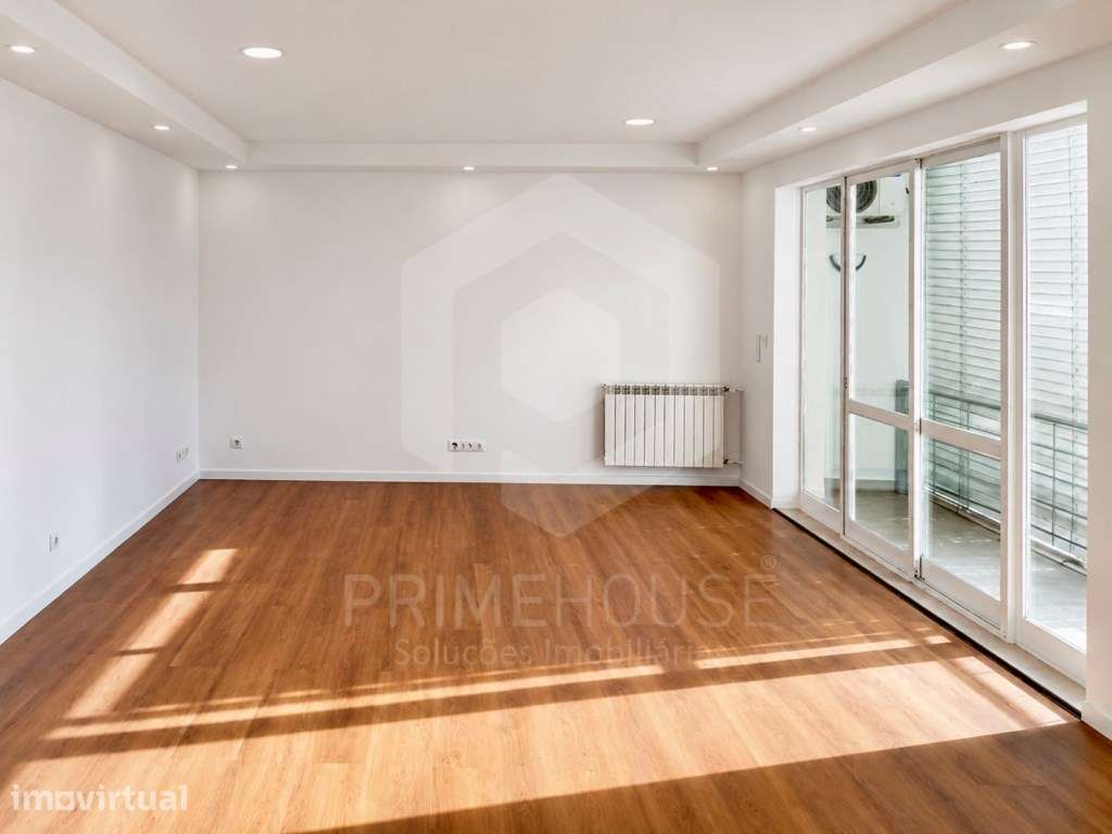 Apartamento T2 com 1 lugar de estacionamento no Condomínio de Monta... - Grande imagem: 4/34