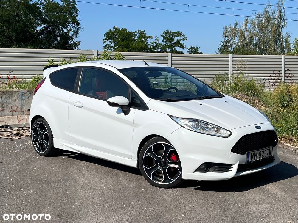 Ford Fiesta ST2 EU6 - 1