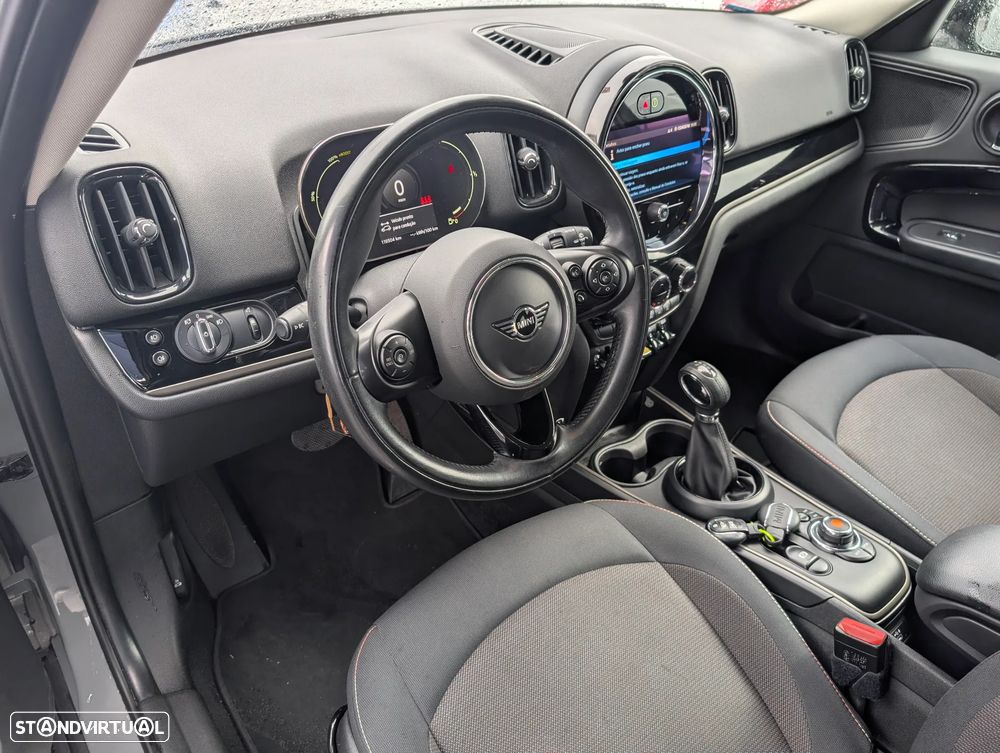 MINI Countryman Cooper SE ALL4 Auto - 13