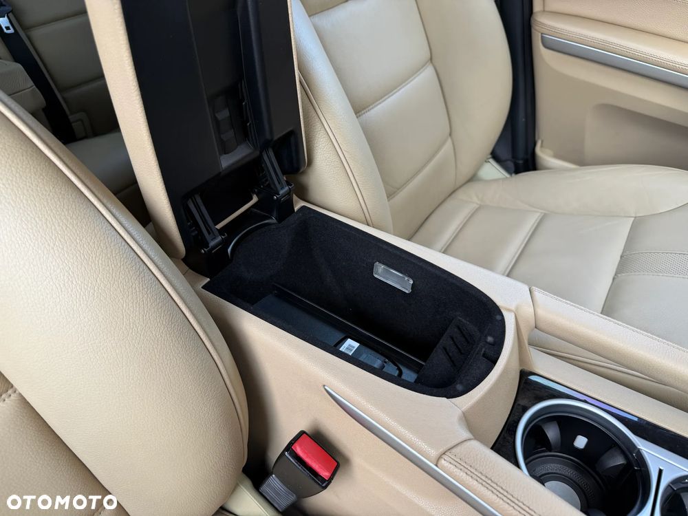 Mercedes-Benz ML 320 CDI 4Matic 7G-TRONIC - 15