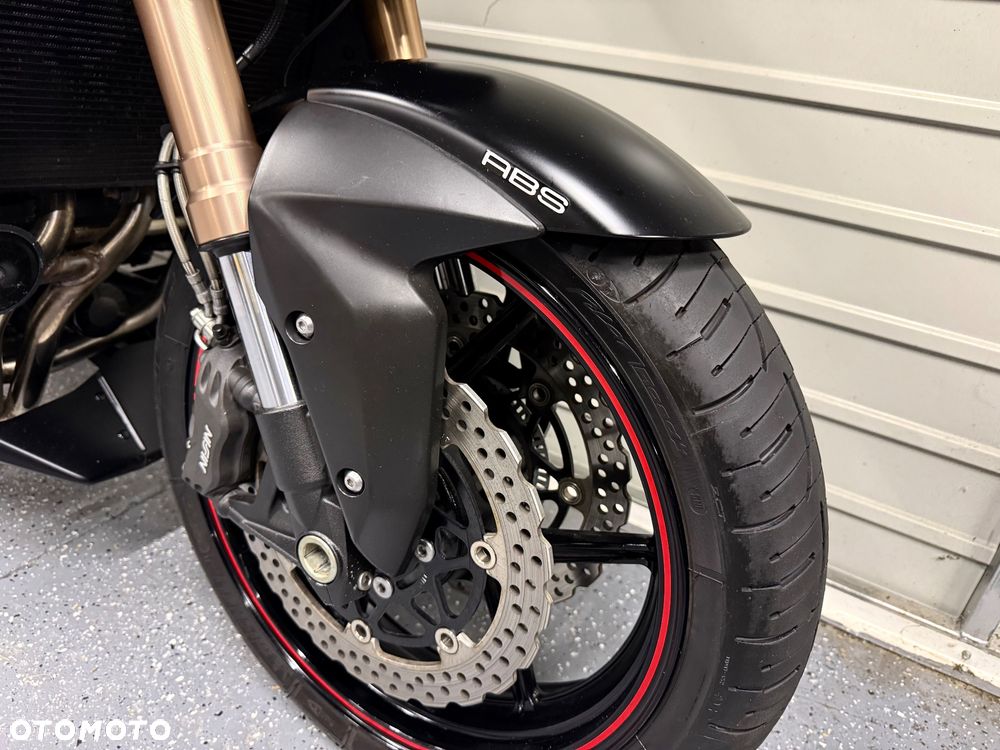 Kawasaki Z - 8
