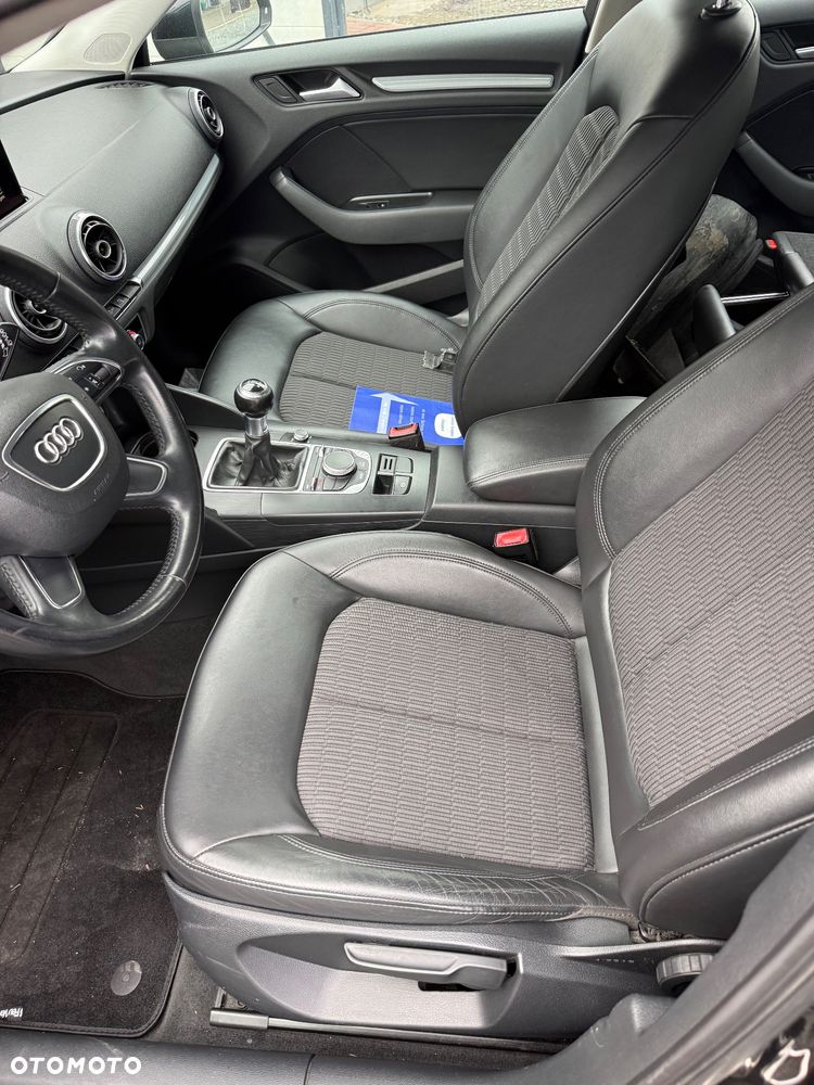 Audi A3 Sportback - 13