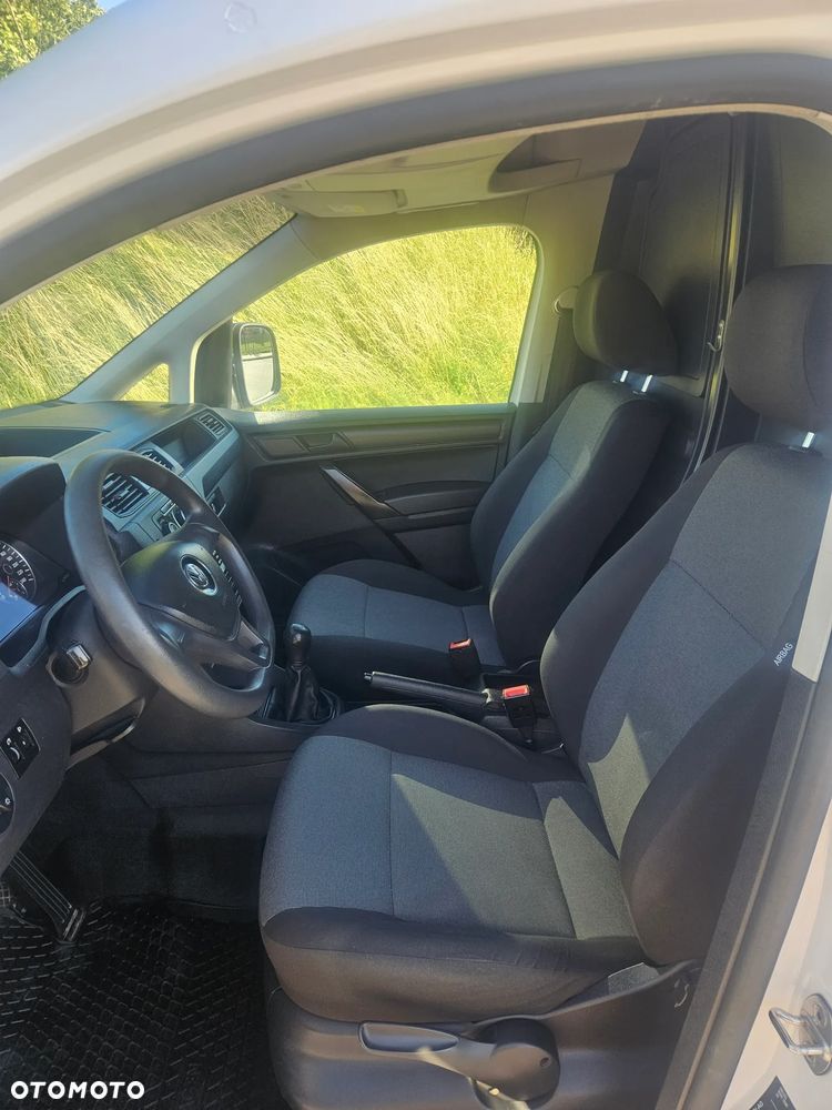Volkswagen Caddy 2.0 TDI Alltrack - 9