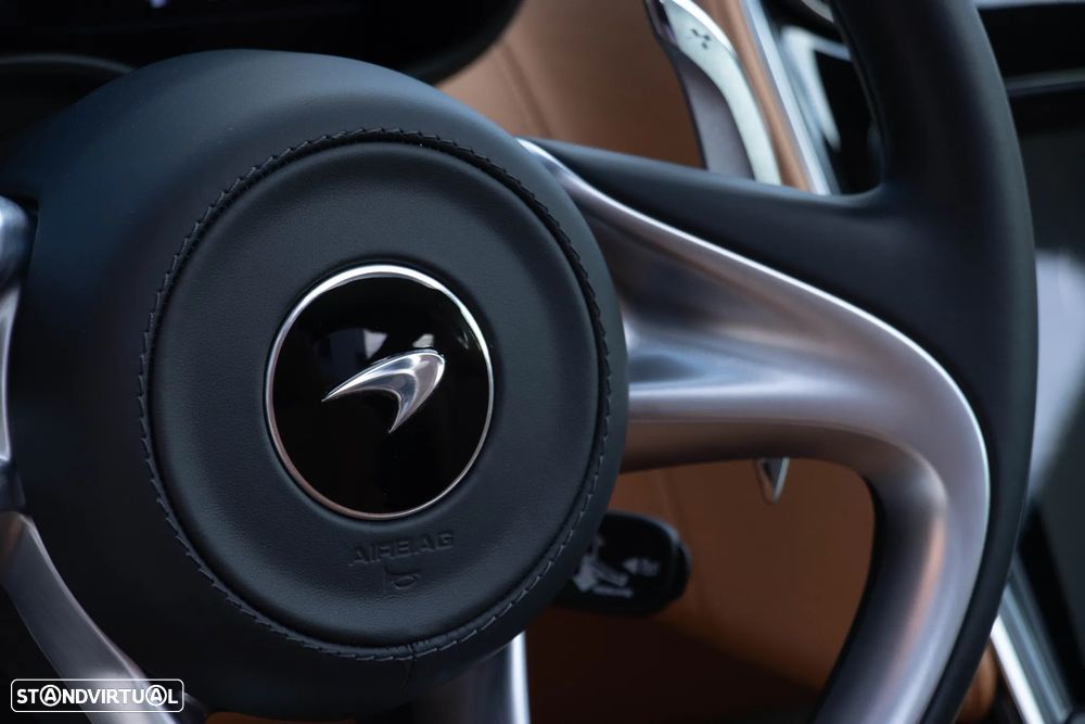 McLaren GT 4.0 Twin-Turbo V8 - 49