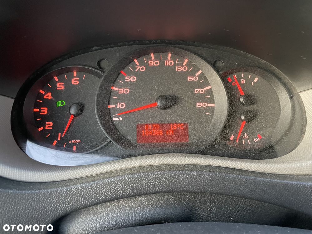 Renault Master - 29