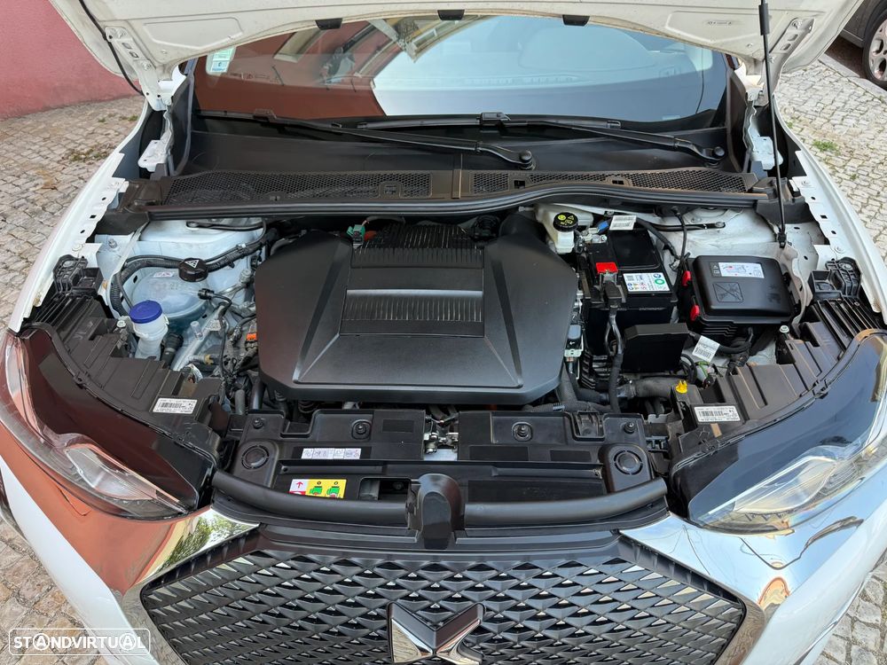 DS DS3 Crossback E-Tense Roofs of Paris - 24
