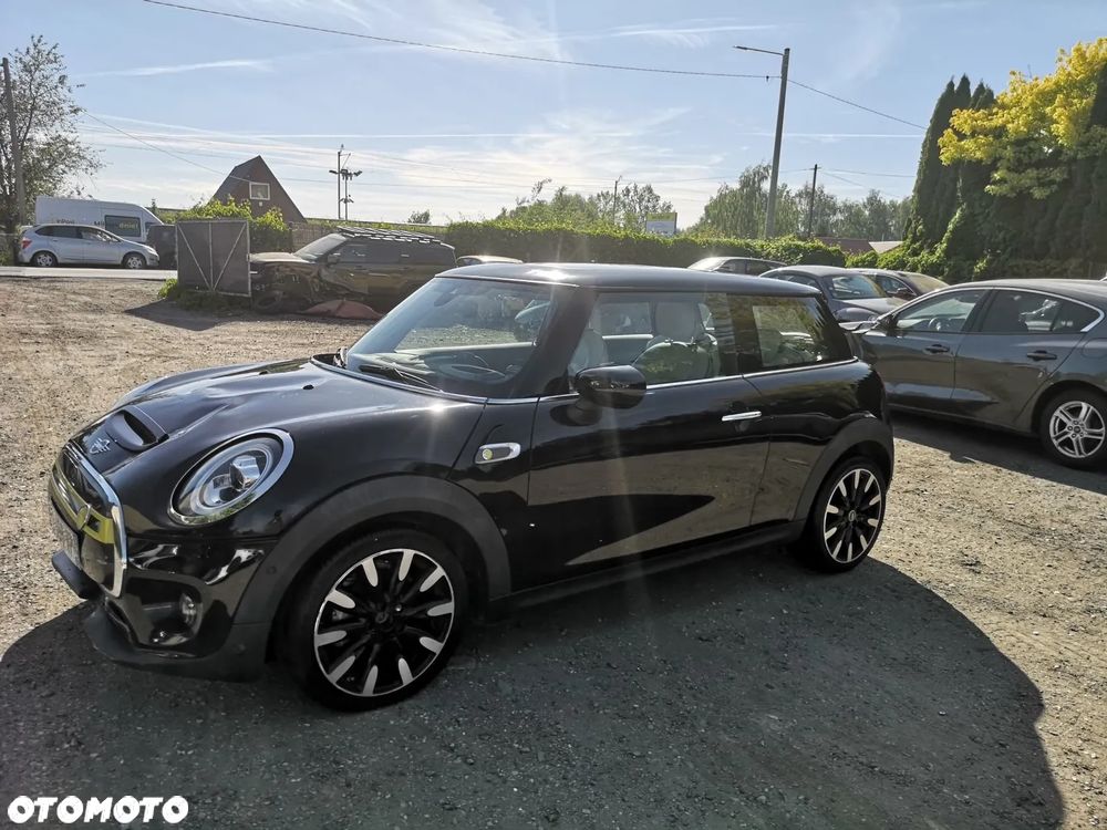 MINI Cooper SE - 2