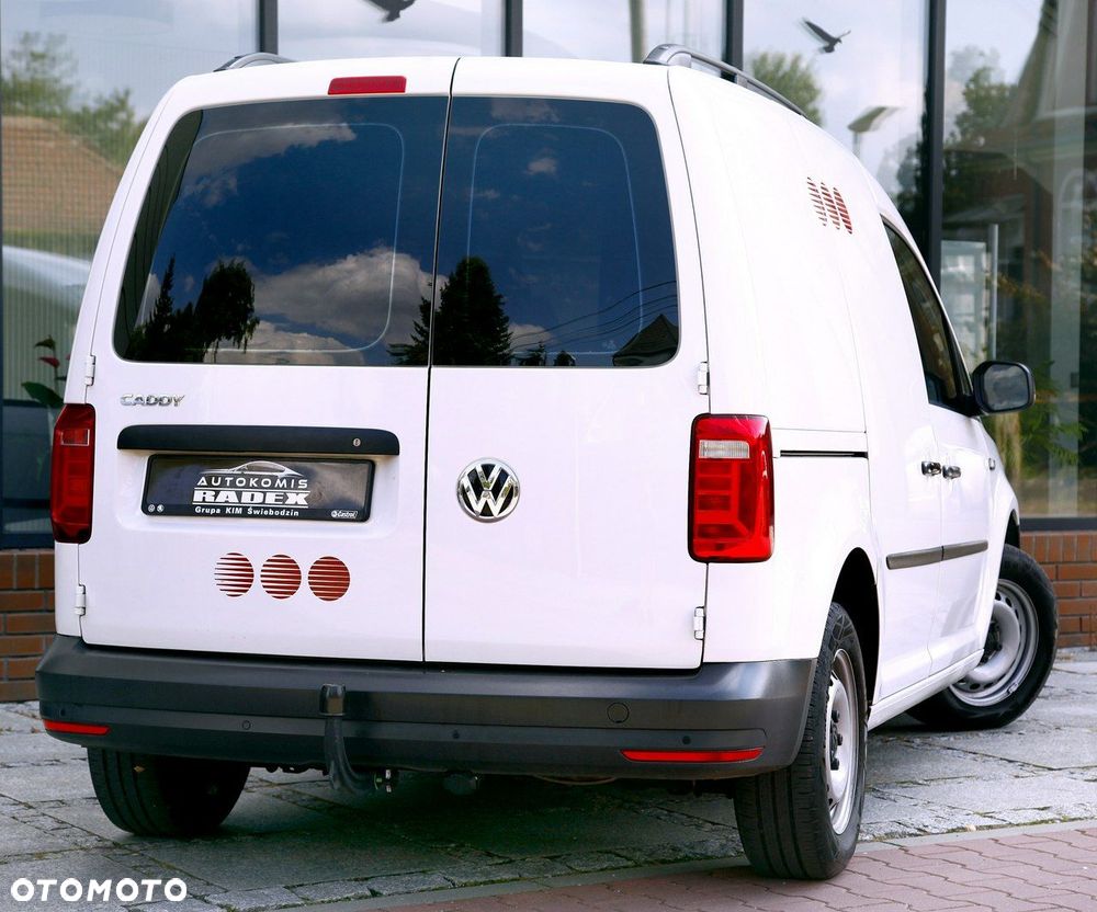 Volkswagen Caddy - 23