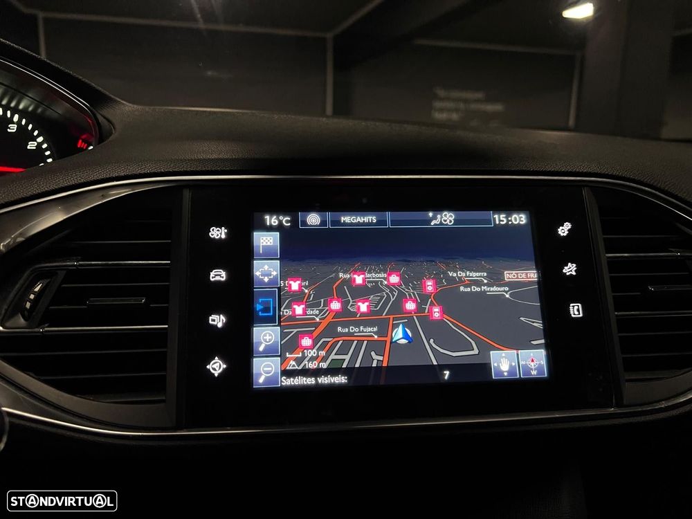 Peugeot 308 SW 1.2 PureTech Allure EAT6 - 12