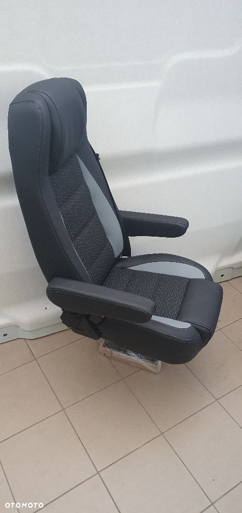 Mercedes-Benz Sprinter Long PRO 9G-Tronic 907.255 - 24