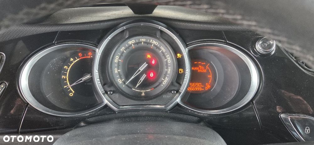 Citroën DS3 HDi 90 FAP (99g) SoChic - 21