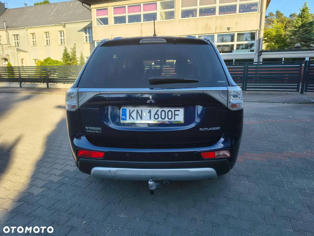 Mitsubishi Outlander 2.0 Intense Comfort 4WD CVT - 2
