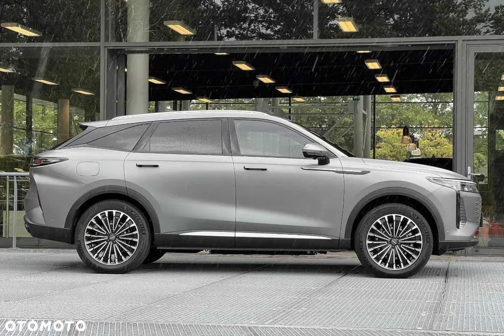 Omoda 9 1.5 Super Hybrid Exclusive AWD - 9