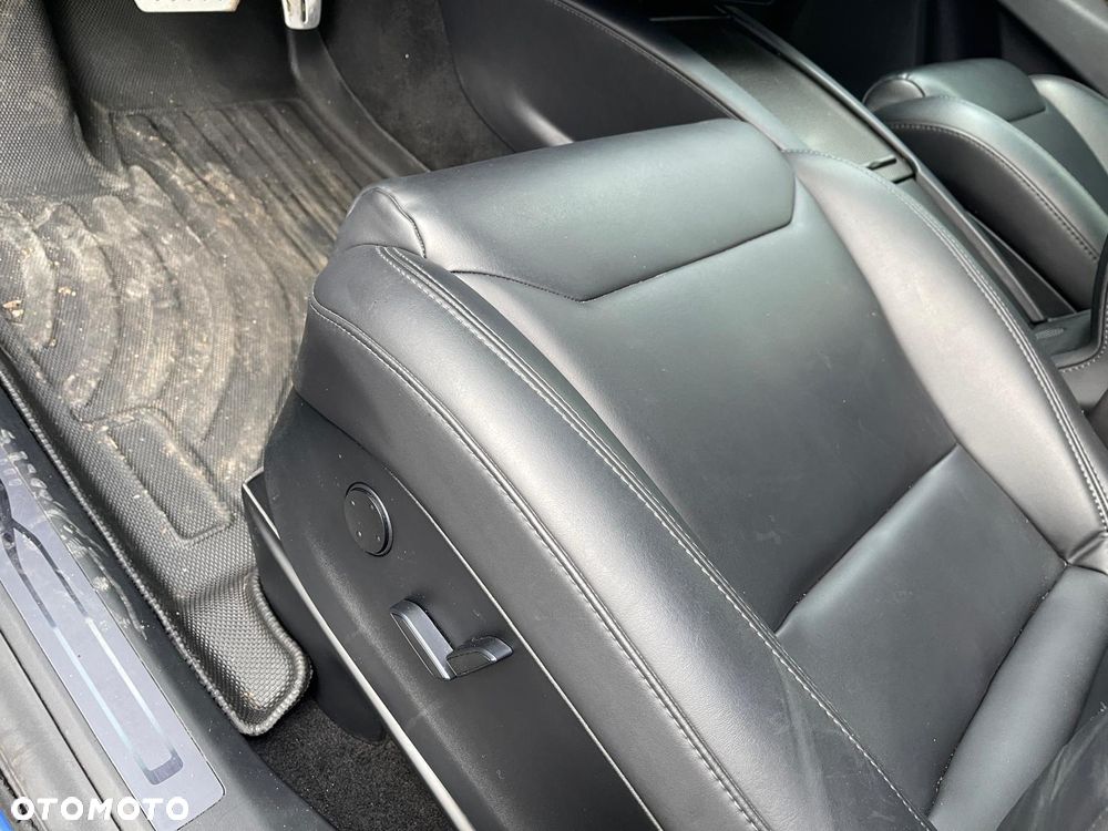 Tesla Model X Long Range - 18