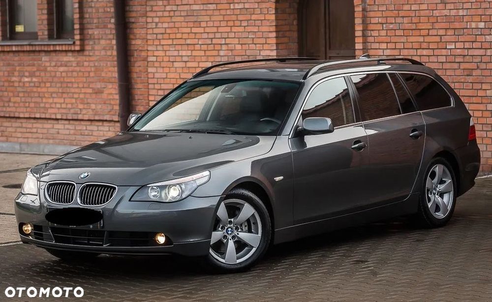 BMW Seria 5 525i - 5