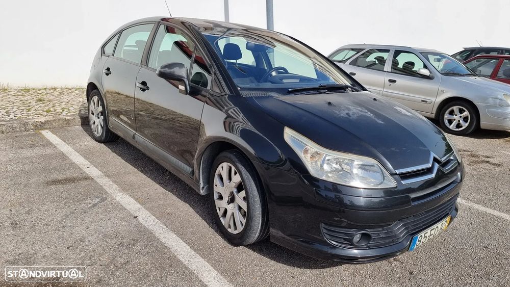 Citroën C4 1.6 HDi 110 Exclusive - 2