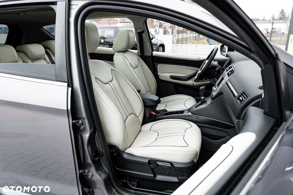 Ford Kuga 2.0 TDCi 4x4 Individual - 23