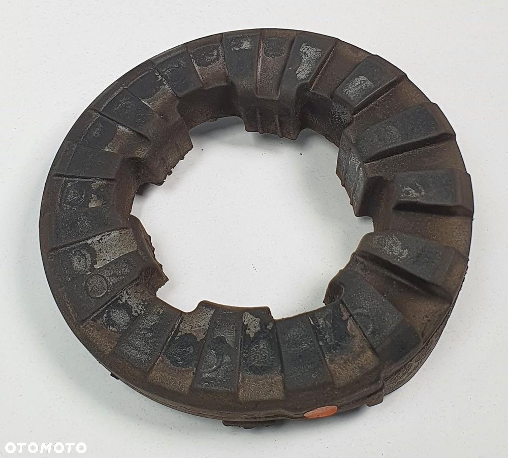 GUMA PODKŁADKA SPRĘŻYNY TYŁ JAGUAR XE X760 FK72-5A327-AA - 1