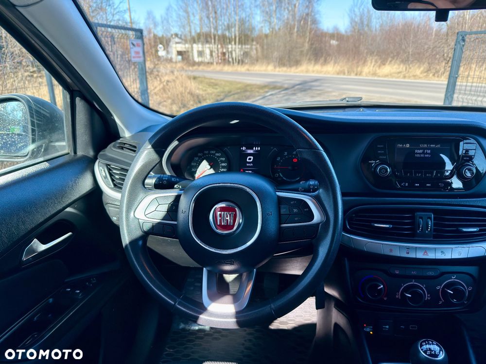 Fiat Tipo 1.4 T-Jet 16v Lounge - 15