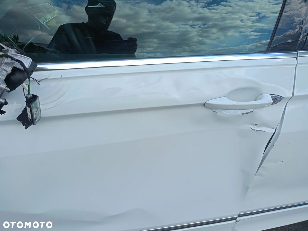 Volkswagen Tiguan 2.0 TDI R-Line DSG - 7