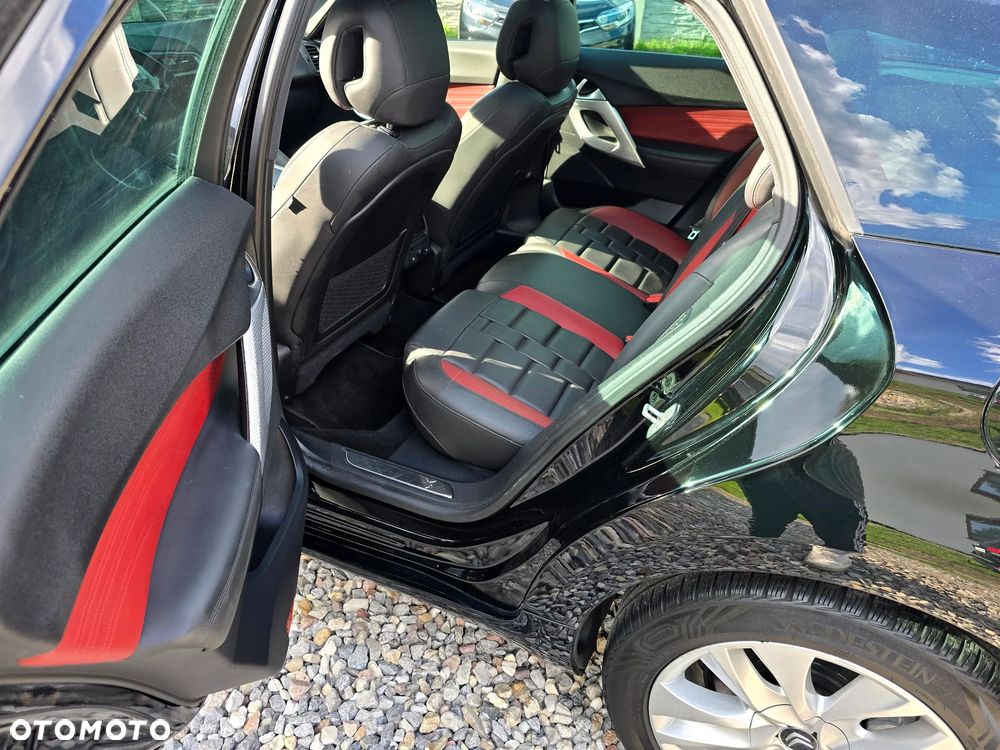 Citroën DS5 Hybrid4 EGS6 SportChic - 22