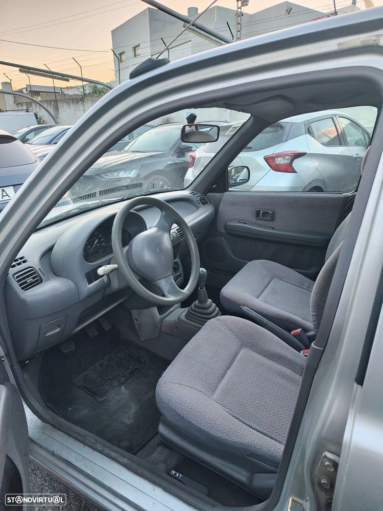 Nissan Micra 1993 photo 5