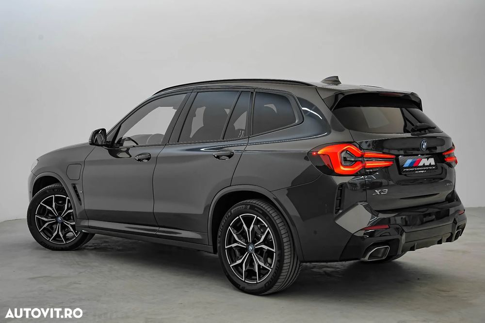 BMW X3 30e xDrive - 4