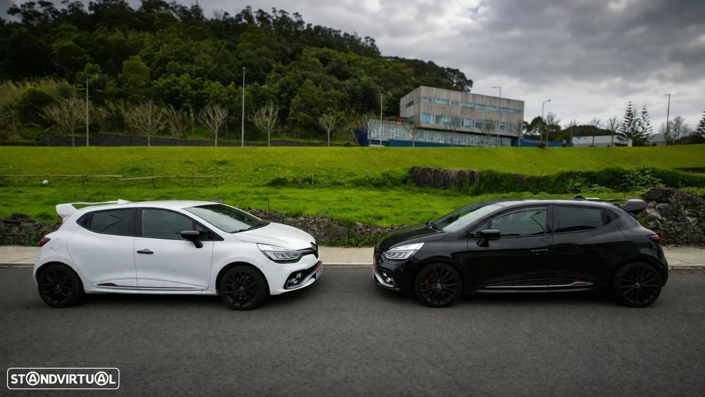 Renault Clio 1.6 Turbo R.S. EDC Sport - 5
