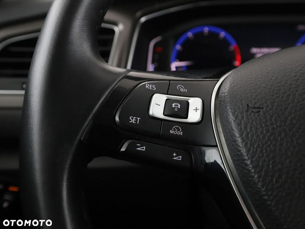 Volkswagen T-Roc 1.0 TSI Style - 32