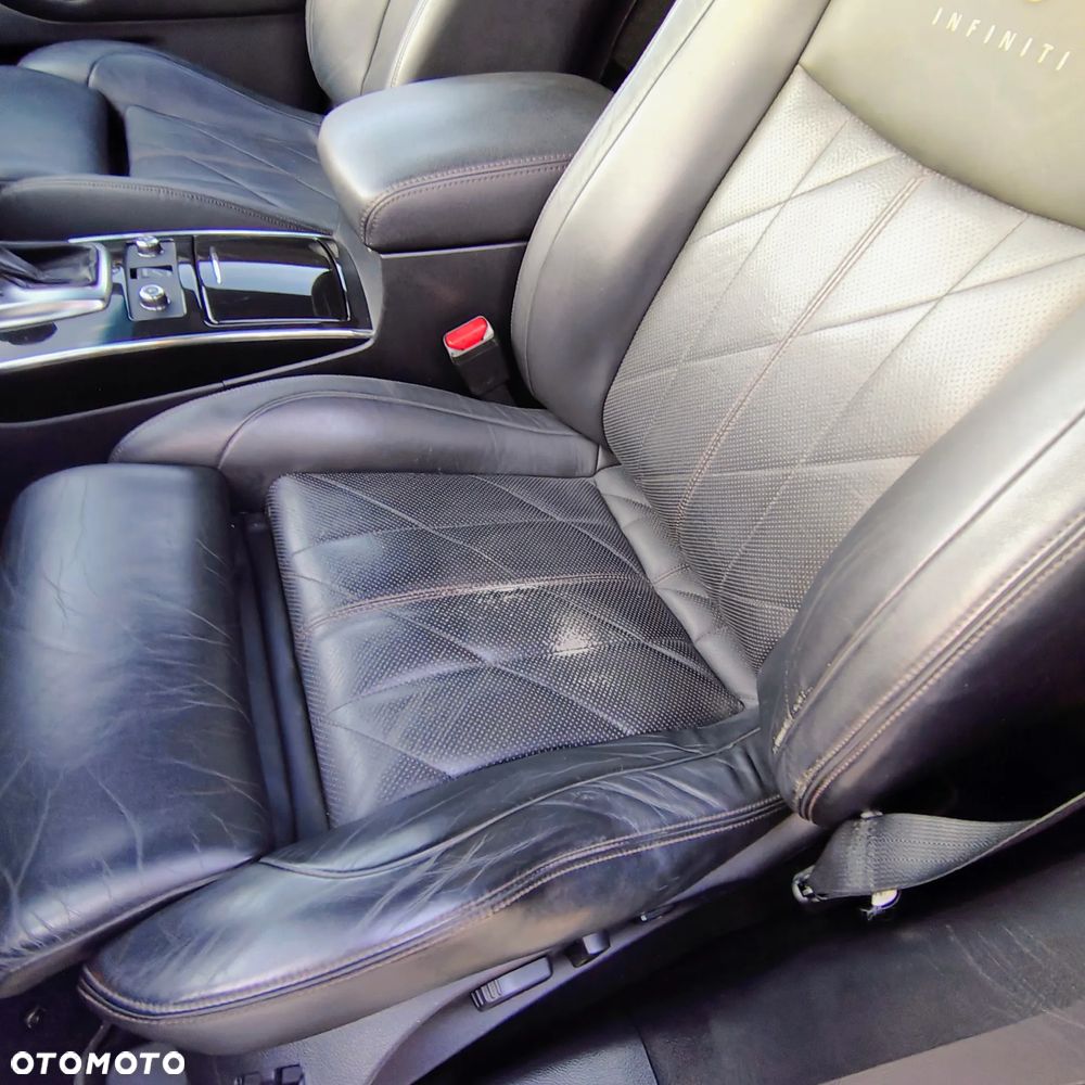 Infiniti FX FX30d AWD S Premium - 28