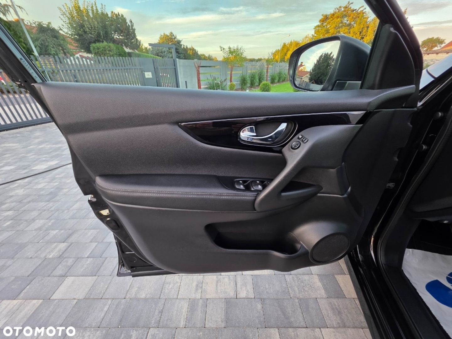 Nissan Qashqai - 10