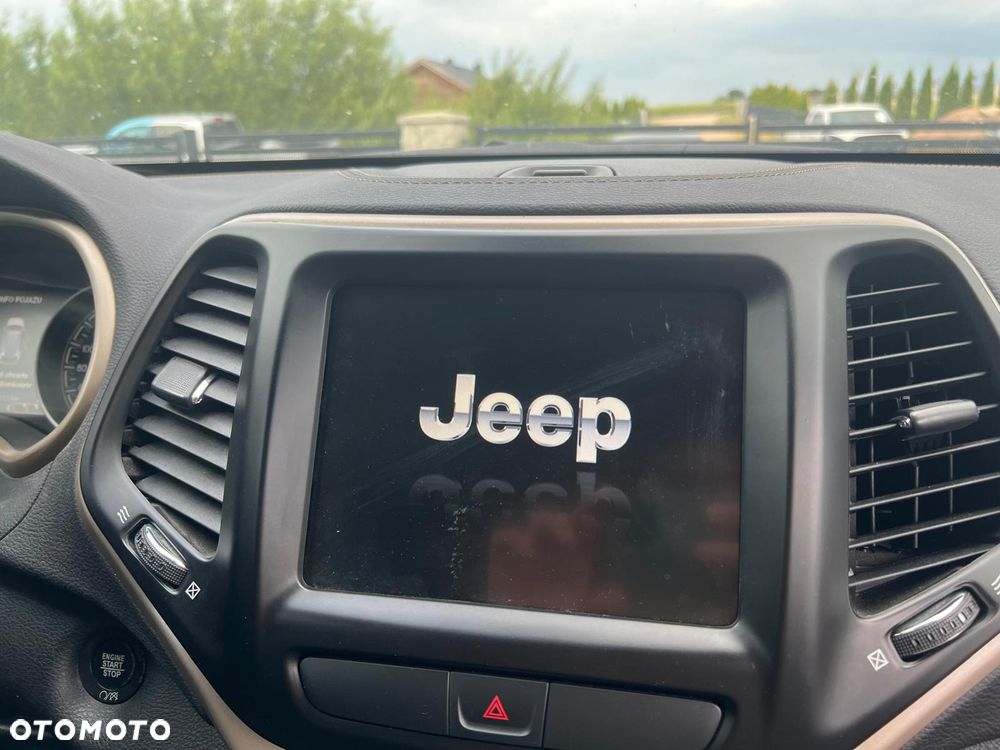 Jeep Cherokee 3.2 V6 Active Drive I Limited - 25