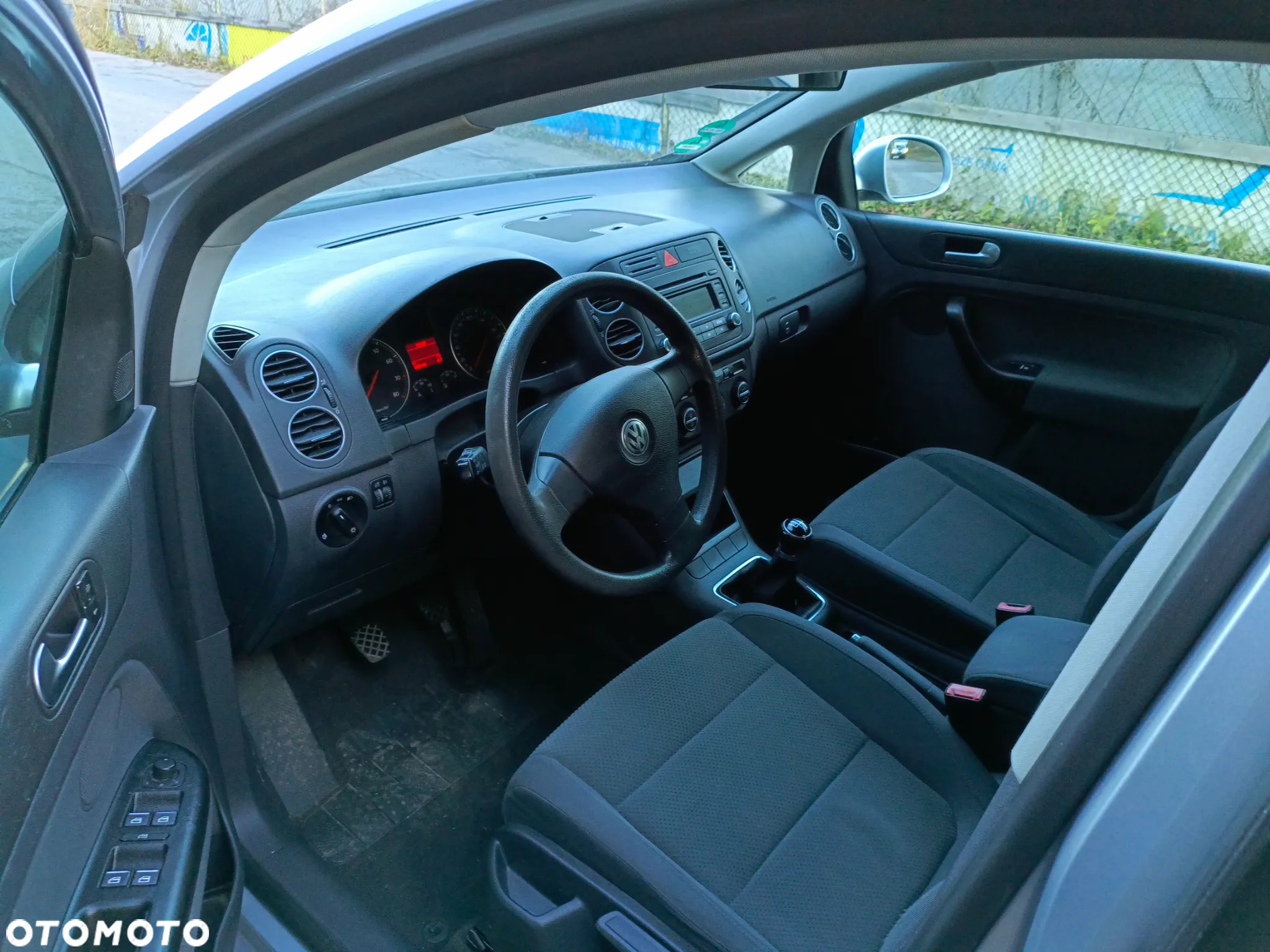 Volkswagen Golf Plus - 9