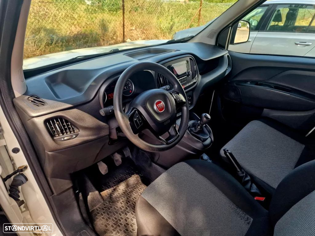 Fiat Doblo Cargo 1.6 Multijet-IVA Dedutível-AC - 12