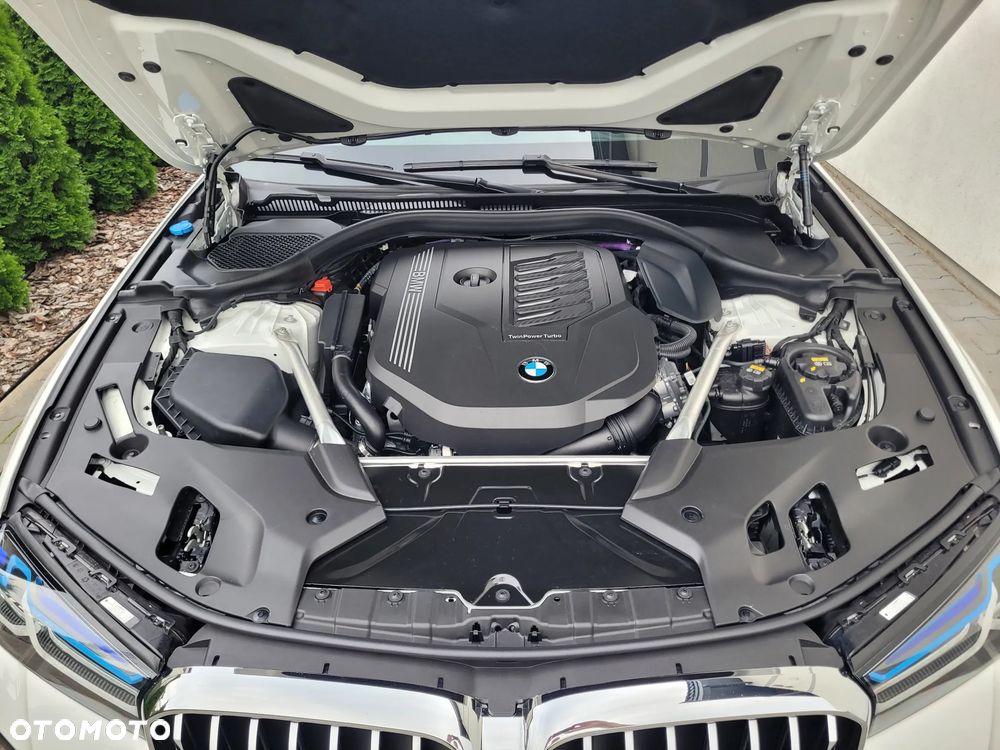 BMW Seria 5 540i xDrive M Sport sport - 23