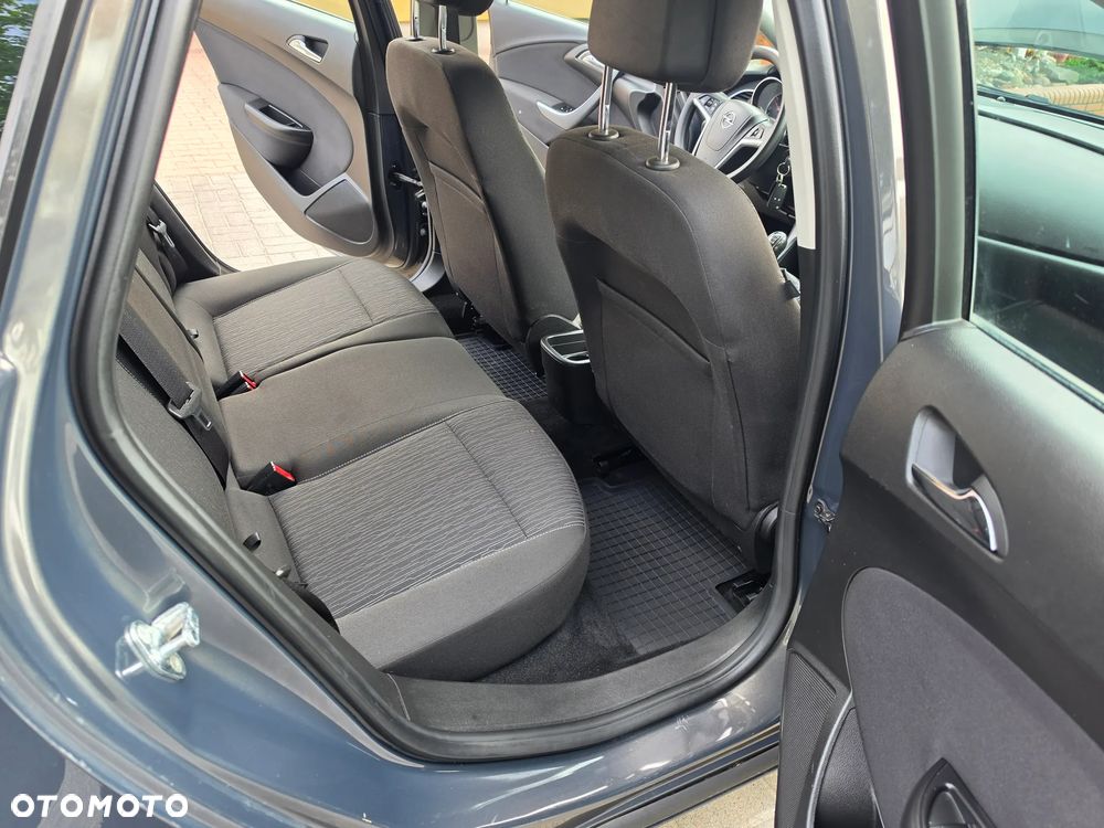 Opel Astra - 18