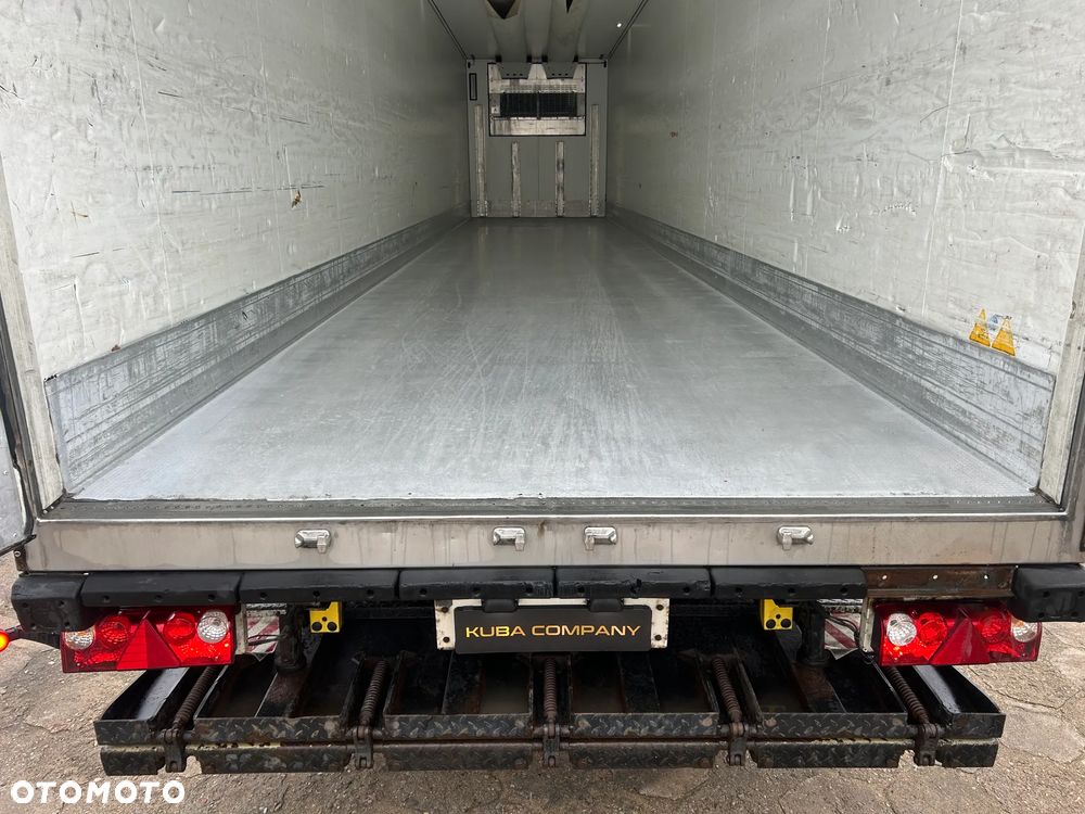 Schmitz Cargobull CARRIER VECTOR 1550 / WINDA z UDT / GRUBA ŚCIANA 7 CM / 4 ZAMKNIĘCIA / OŚ PODNOSZONA / BARDZO ŁADNE OPONY / AGREGAT TYLKO 2952 MOTOGODZIN !! - 35