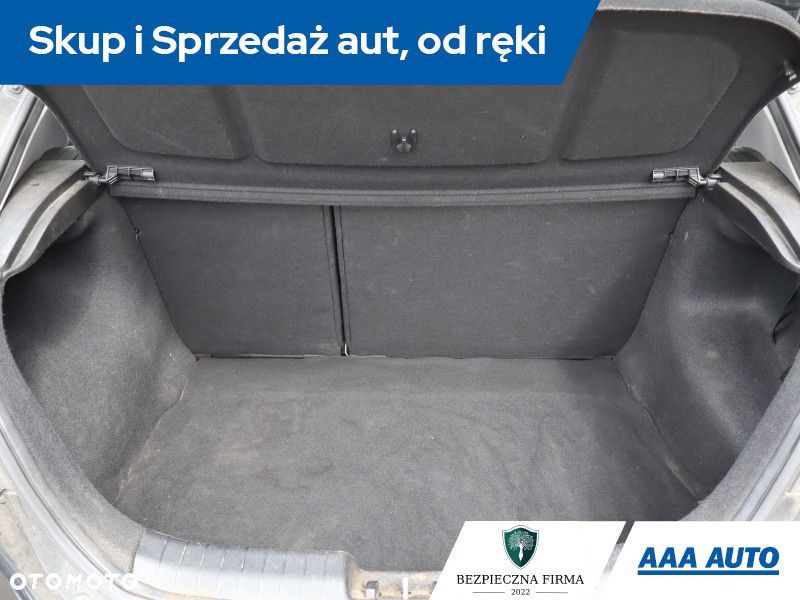 Kia Ceed - 15