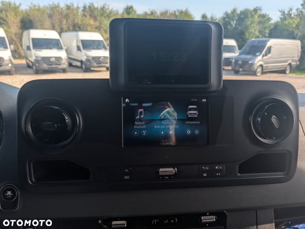 Mercedes-Benz Sprinter 519 - 15
