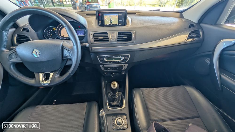 Renault Mégane Sport Tourer 1.5 dCi Dynamique S - 11