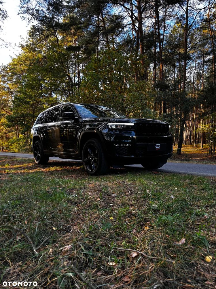 Jeep Grand Cherokee - 39