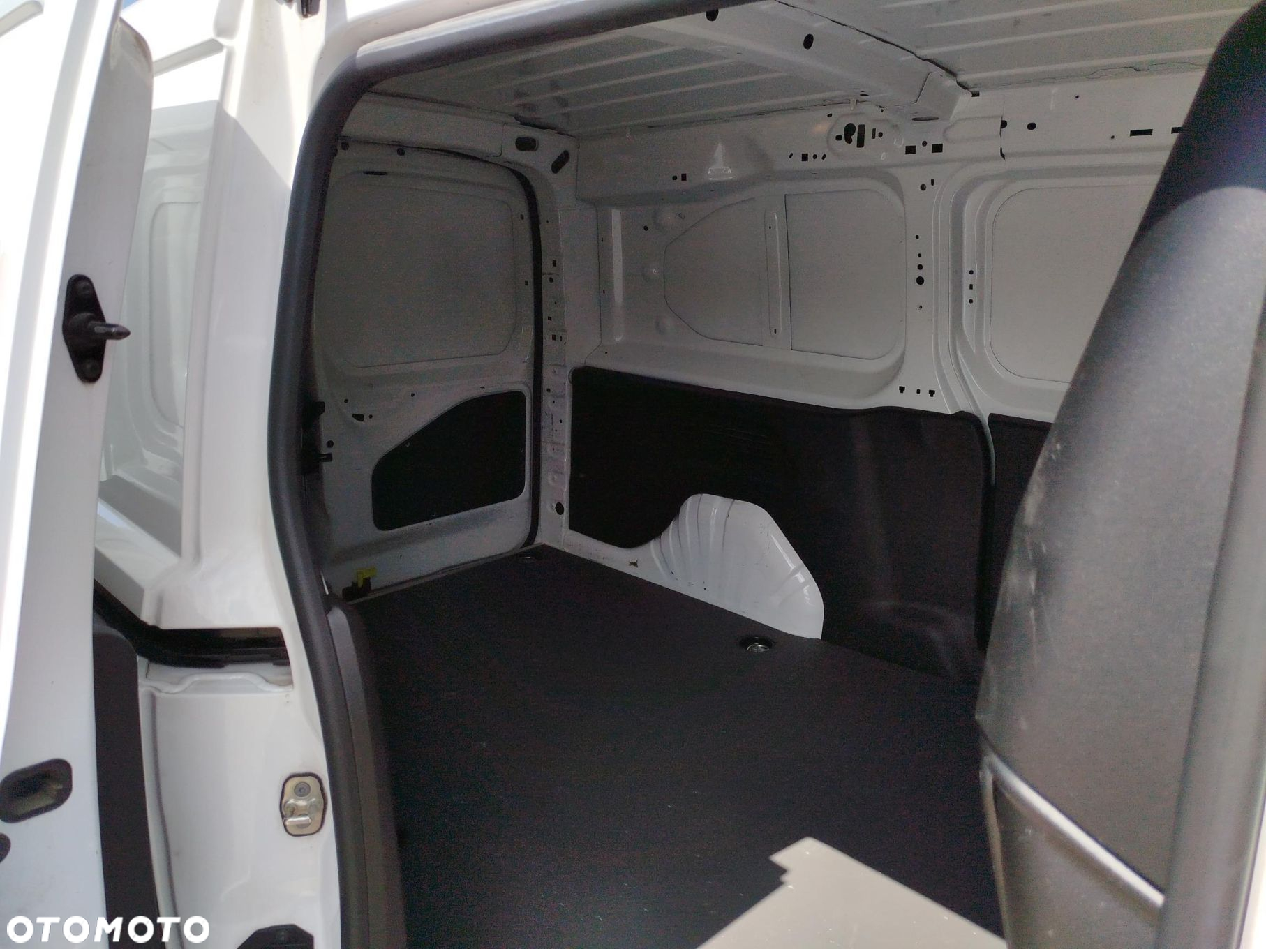 Toyota Proace City - 12