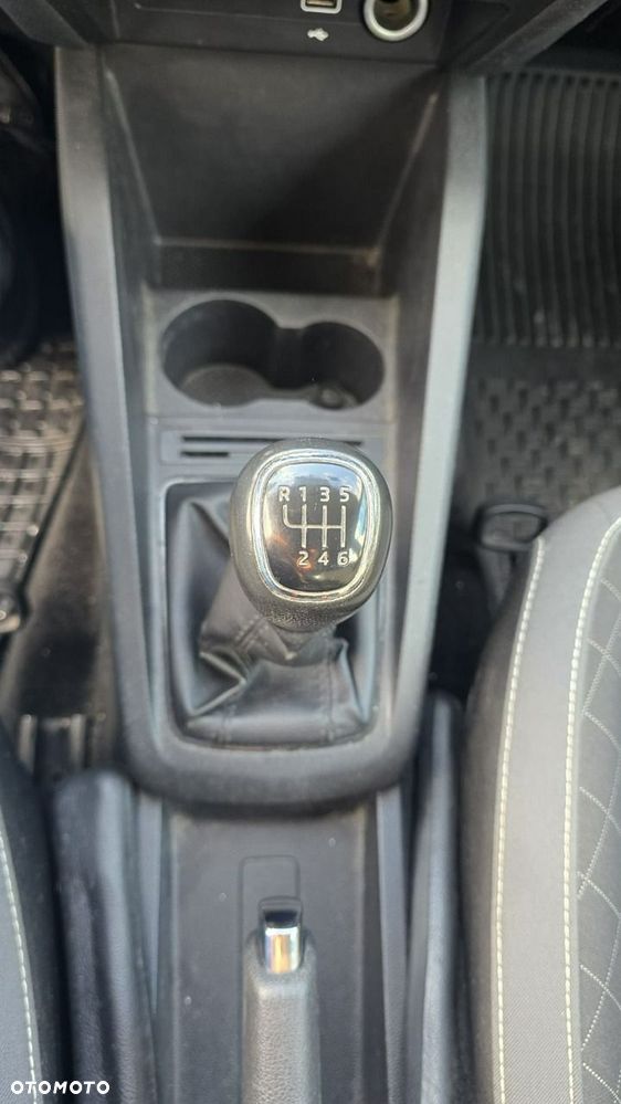 Skoda Fabia - 13